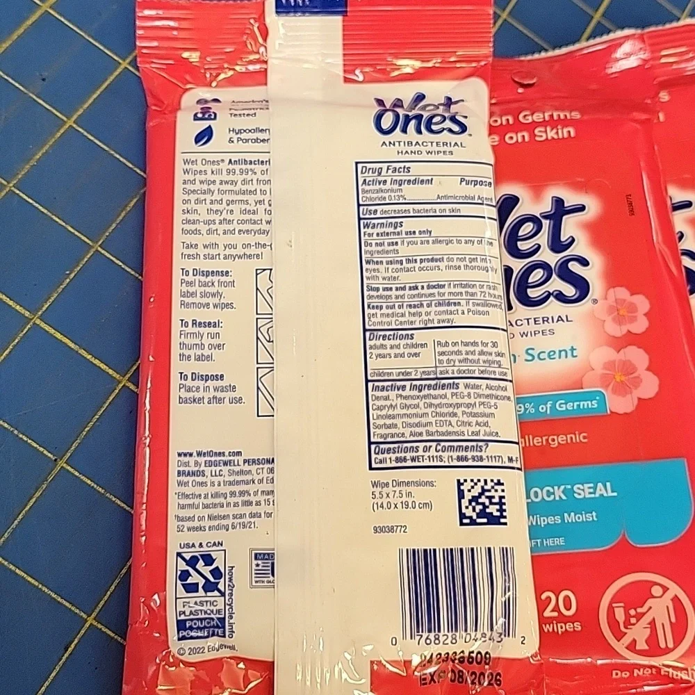 Wet Ones Fresh Scent Antibacterial Wipes 20ct Set of 6 Packages